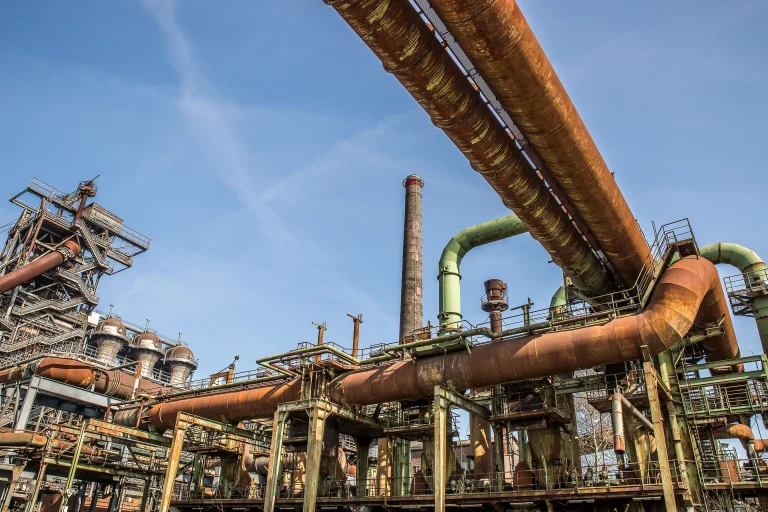 PIPELINE CORROSION MONITORING STRATEGI MENGENDALIKAN KOROSI INTERNAL PADA SISTEM PERPIPAAN