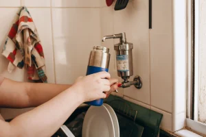 BAGAIMANA CARA MEMERIKSA INSTALASI LISTRIK DAN PLUMBING SETELAH PEKERJAAN SELESAI?